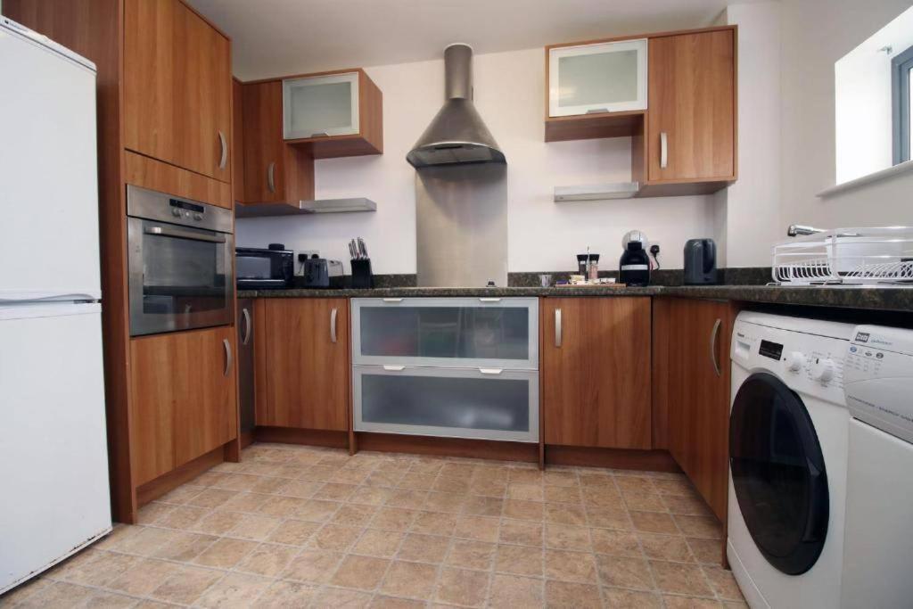 The Observatory By Mia Living 2 Bedroom Apartment Overlooking Swansea Beach With Free Parking المظهر الخارجي الصورة